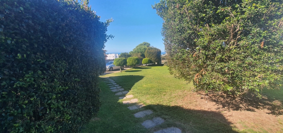 3 Bedroom Property for Sale in Mossel Bay Central Western Cape